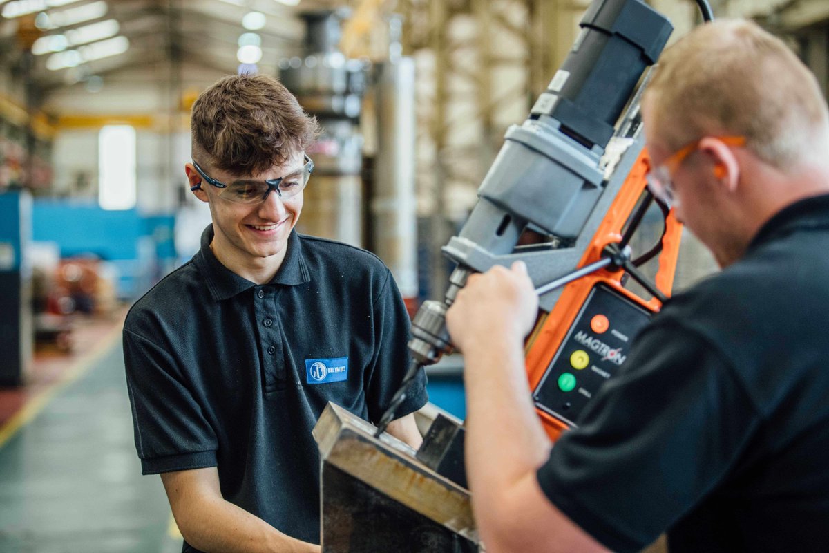 belvalves's tweet photo. The British Engines Apprenticeship+ Scheme is now open, and we're looking for two apprentices to join our team! 📢

⭐️ 4 year Fitting, Assembly and Test Apprentice
⭐️ 3 year Quality Apprentice

Find out more and apply now 👉 https://t.co/AENHM1quwL https://t.co/2ZGT7eYjp1