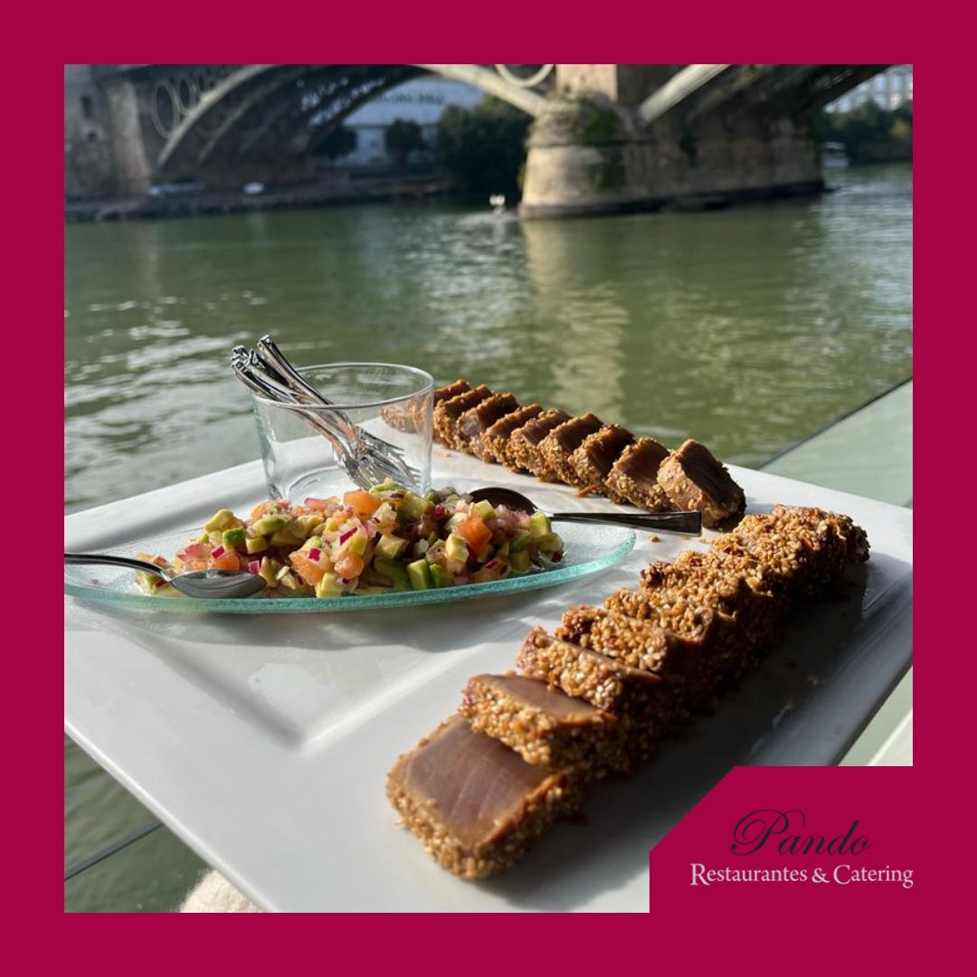 PandoSevilla's tweet photo. Navegamos por una experiencia única en el Guadaluxe. 🚢✨ Con nuestro catering a bordo, cada momento se convierte en una celebración. Disfruta de sabores exclusivos mientras navegas por el Guadalquivir. 🍽️🌊 #cateringpando #cateringsevilla https://t.co/suwhjhYuF1