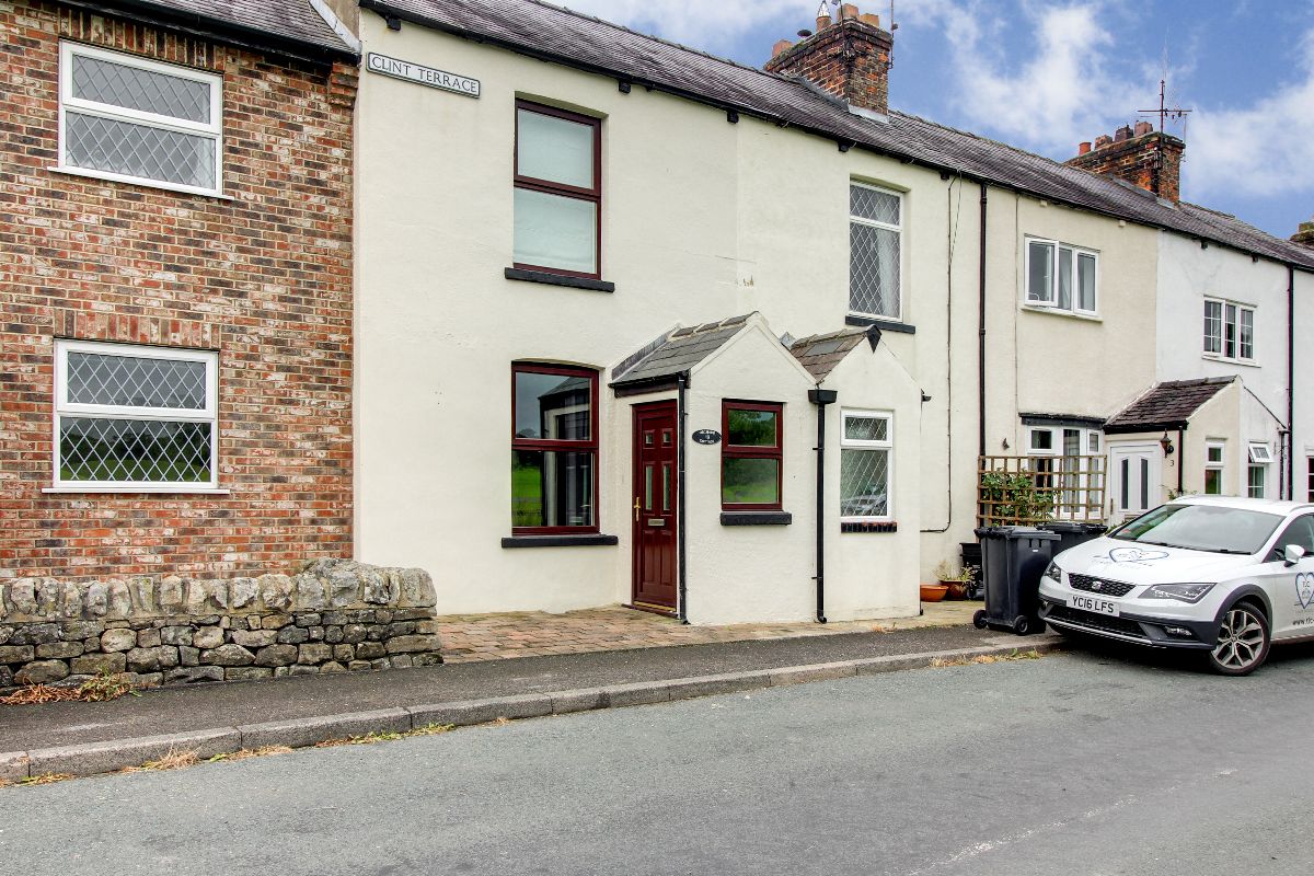 TLCs_Tom's tweet photo. New to market - 2 Bed Terraced House, Clint Terrace, Shaw Mills, Harrogate, £825pcm. View details: https://t.co/ADtMMvrVcs https://t.co/5aXfxauwa1