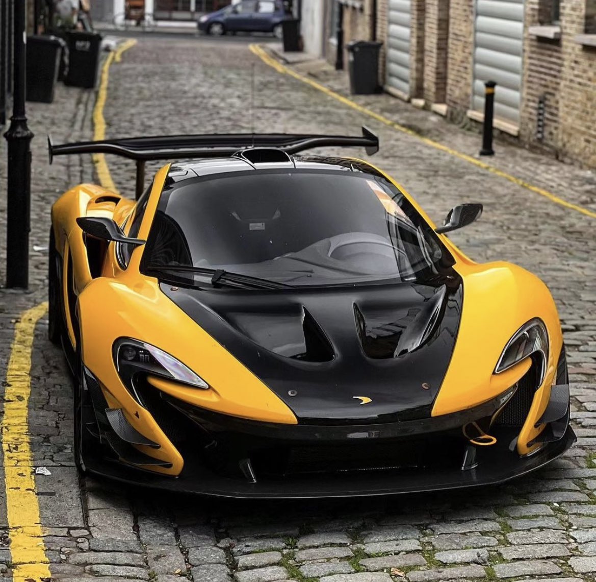 LuxuryCars365's tweet photo. McLaren P1 GTR ☀️ https://t.co/QTqUtbuham