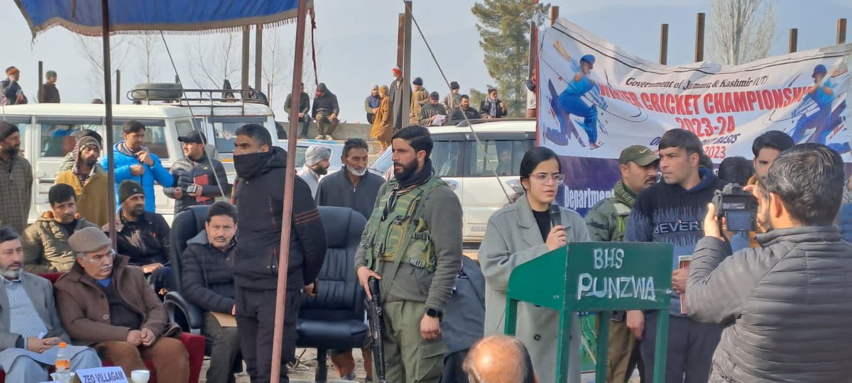 Mega Block Divas event held in Block Ramhall today on 04 January 2023 . It was presided by DC kupwara .Such programs prove effective in reaching out to the people, ensures good governance &amp; moreover public grievances are adressed at their doorstep.<a href="/AhmedZamood/">Zamoodahmed</a> <a href="/diprjk/">Information & PR, J&K</a> <a href="/dckupwara/">Deputy Commissioner Kupwara</a>