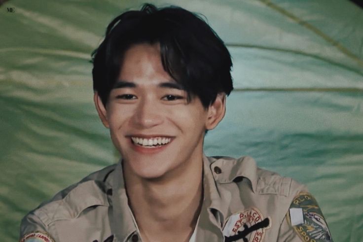 wyukheipics's tweet photo. i miss him so much https://t.co/aF5bnYCjb9