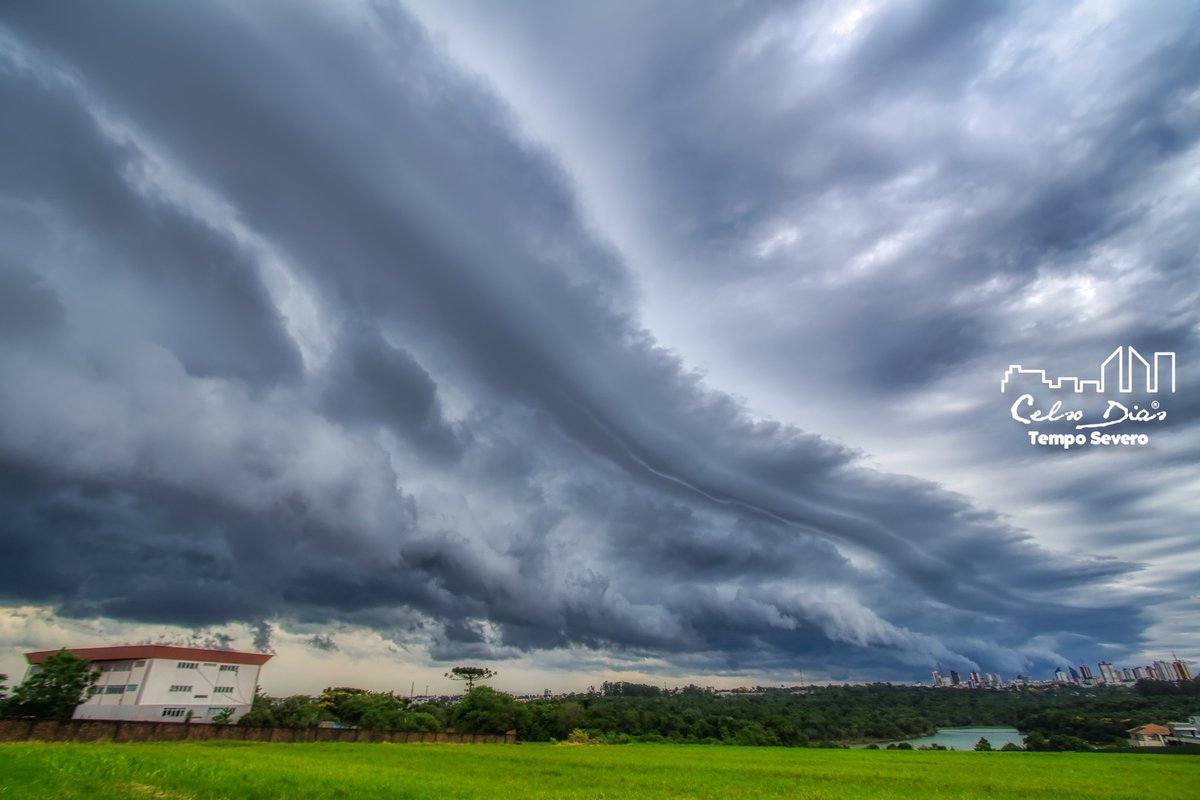 cloud_hunters's tweet photo. Celso Dias,
Brasil, Cascavel, PR,
01_07ª CAPA DO GRUPO,
Cascavel, PR
#anuariocloudhuntersVIII
#ceu
#cirruscapa
#cloudhunters
#cloudhunterscalendario
#cloudhuntersgroup
#cloudhuntersmusic
#cloudhhunterstv
#cloudhuntersoficial
#cloudhuntersstore
#clouds
#x
https://t.co/Ly1njCKvHt https://t.co/FQVPK0TAtQ