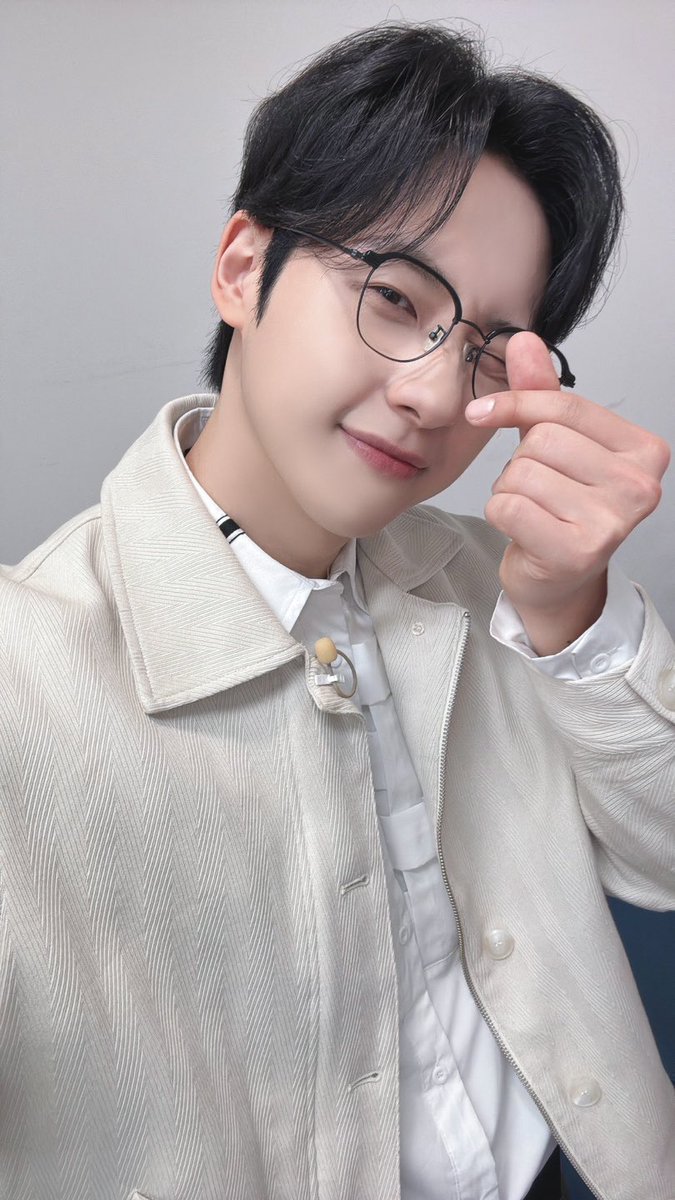 cnu16b's tweet photo. https://t.co/nESHBC9542