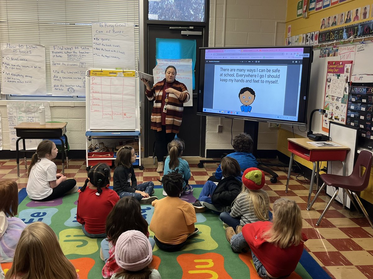 Mrs. Woods' first graders are reviewing a social story this morning about safe hands and feet!  Starting off our 2024 strong in 1st grade!