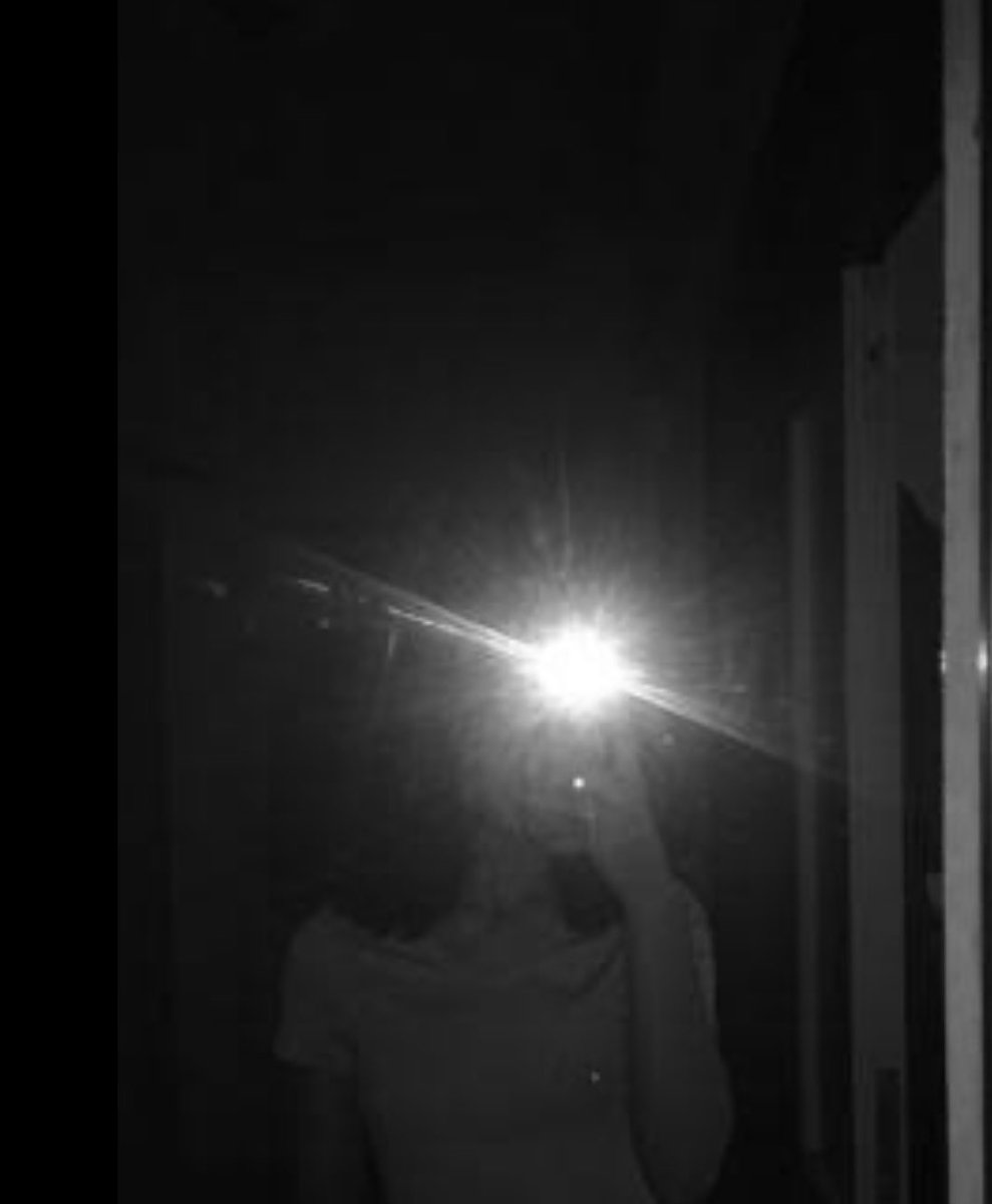 “Don't forget to reflect

#mirror #selfie #Reflection #trend #trending2024 #TREASURE #twitter
