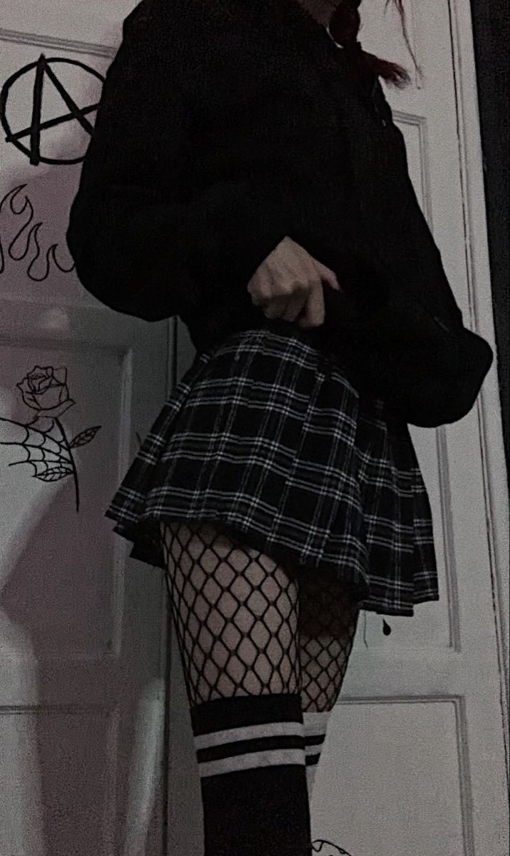 Experimentando as sugestões do <a href="/ThePrincOfWitch/">𝑴 𝒂 𝒓 𝒄 𝒖 𝒔</a>.