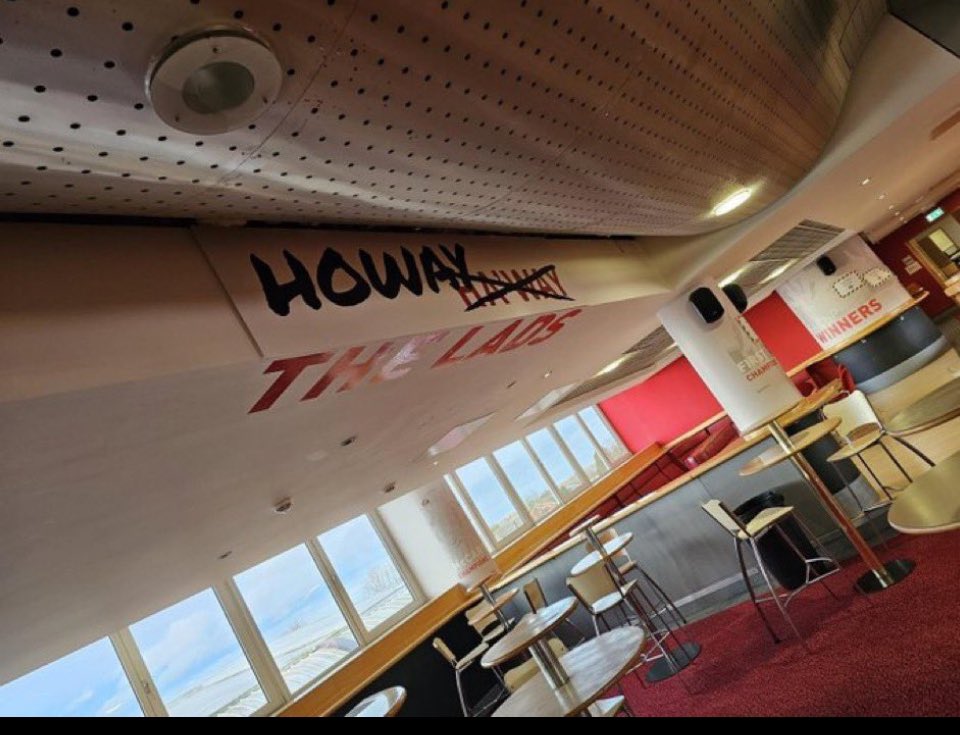 Joke of a club we are allowing this in the black cats bar .owners selling out thw club’s reputation for some cash making a mockery of us .