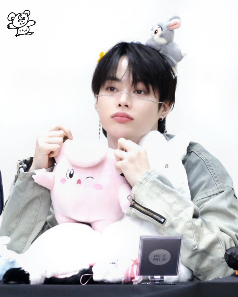 ai_iE0302's tweet photo. 231229

🌻한빈

#한빈　#HANBIN
#템페스트　#TEMPEST 
@TPST_twt  @TPST__official https://t.co/4ldnLot5qF
