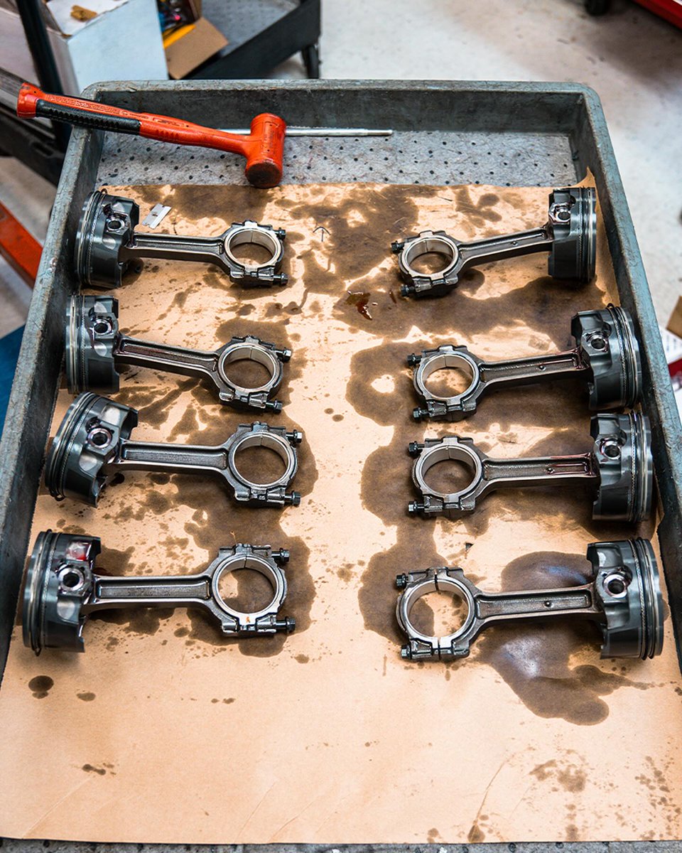 LingenfelterLPE's tweet image. This C8.R #Corvette received our new #Lingenfelter Exclusive @Mahle_Group High-Performance Drop-in Pistons to reinforce the LT2s reliability with the added power from a #MAGNUSON TVS2650 🔥 

🔗lingenfelter.com/product/L20041…

 #C8Corvette #MAHLE #C8 #LPE