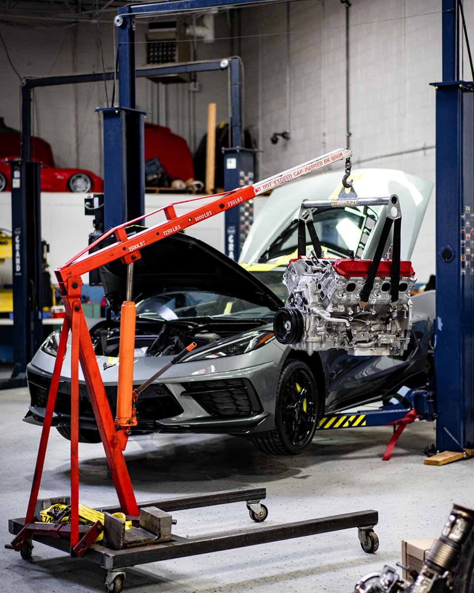 LingenfelterLPE's tweet image. This C8.R #Corvette received our new #Lingenfelter Exclusive @Mahle_Group High-Performance Drop-in Pistons to reinforce the LT2s reliability with the added power from a #MAGNUSON TVS2650 🔥 

🔗lingenfelter.com/product/L20041…

 #C8Corvette #MAHLE #C8 #LPE