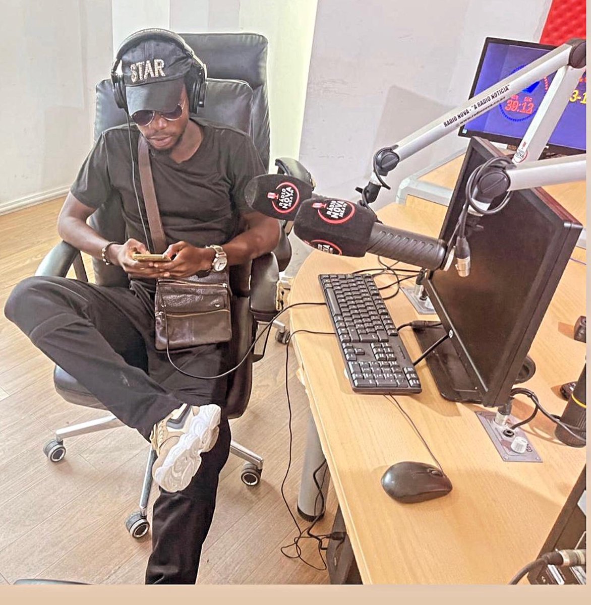 Adef_Digno's tweet photo. Obrigado a todos pelo carinho da audiência 
Entrevista disponível no meu canal do YouTube https://t.co/R2JUss4fuA