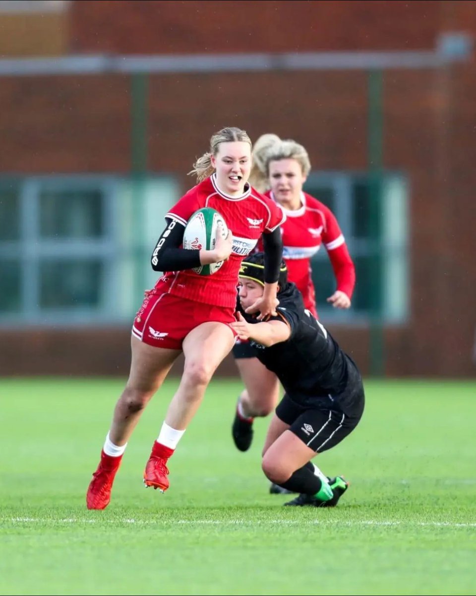 scarlets_rugby's tweet photo. Scarlets name squad for Women's U18s campaign 🔴

Read full story | Stori cyfan 👉 https://t.co/XQX6LNLrXR

Carfan D18 Merched y Scarlets wedi'i gyhoeddi 🏉 https://t.co/UymK5xBqYX