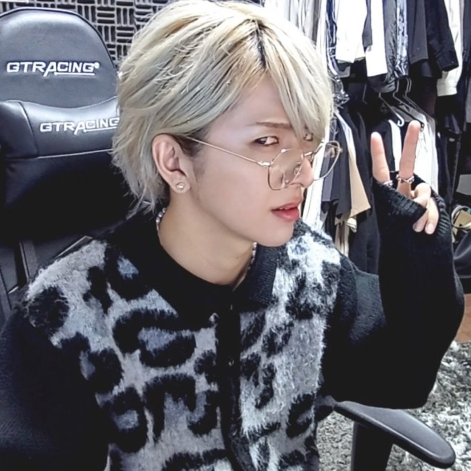 今年も！みんなと！一緒に！誕生日迎えました！🎂🎉 2024年は忙しい一