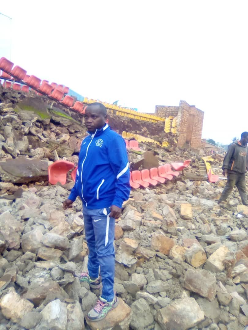 JosJonesNkunz's tweet photo. Ko mbona ibintu vyinshi babisuka ku Rwanda. Mbe i ciment yakoreshejwe aha n'iya #Buceco???? https://t.co/FvTHX2Gjpw