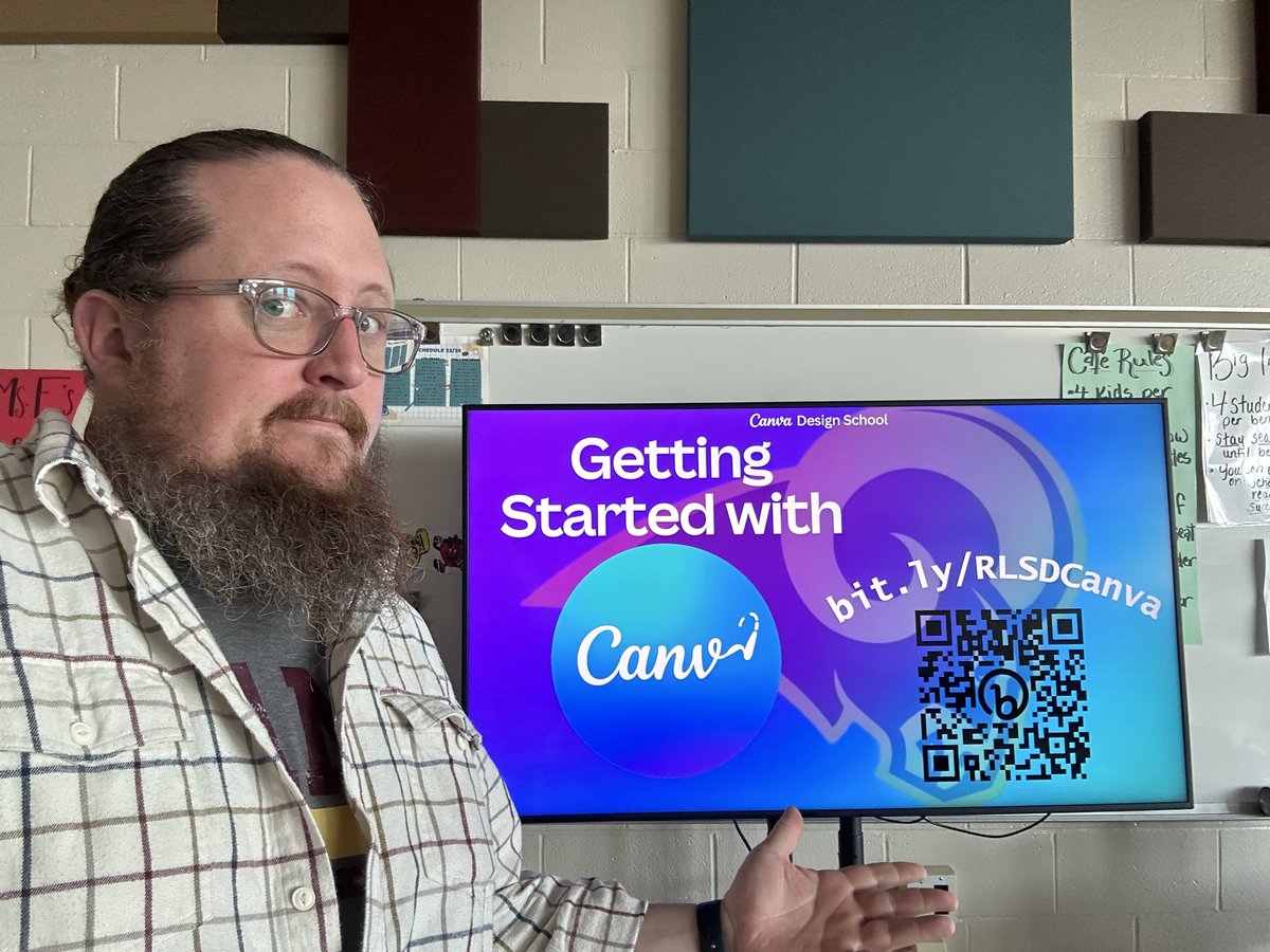 MrLawsonEdTech's tweet photo. I had a great time yesterday working alongside staff at @Ross_Local to dive into @canva during our PD day. Such an awesome tool with so many possibilities! #RossRams #BeRams #RossTech https://t.co/WVMfxgNP31