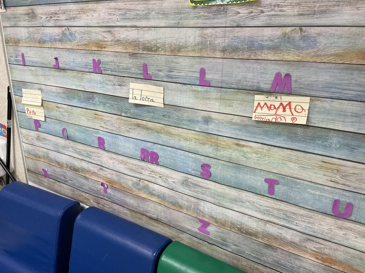 Irene Zamora Soto (@irenezamorasoto) on Twitter photo Look at this interactive word wall in <a href="/SilviaSGonzalez/">Silvia Santacruz</a>’s #DualLanguage class <a href="/WalterBickettES/">Walter Bickett Elementary School</a>! 🤩🤩🤩 #UnitingOurWorld <a href="/ParticipateLrng/">Participate Learning</a> Look at this interactive word wall in <a href="/SilviaSGonzalez/">Silvia Santacruz</a>’s #DualLanguage class <a href="/WalterBickettES/">Walter Bickett Elementary School</a>! 🤩🤩🤩 #UnitingOurWorld <a href="/ParticipateLrng/">Participate Learning</a>