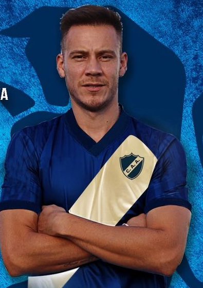🚨REFUERZO

🔹 Nery Leyes (34 años)
🔹 Volante central
🔄 Estudiante (RC)