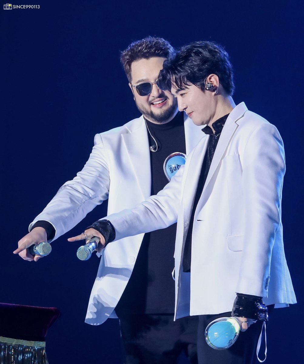 2023 god‘s MASTERPIECE 부막콘

용🐲 보고 콕콕
#지오디 #안데니 #김태우