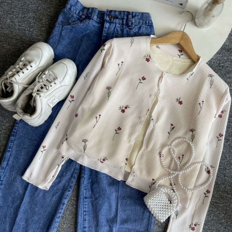 cutethingss02's tweet photo. 🖇️https://t.co/hqSD8NsGqF https://t.co/lrm80pADM8
