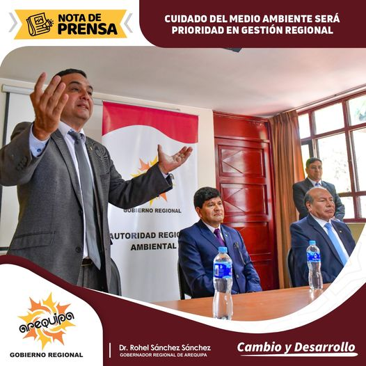 AmbienteAQP's tweet photo. ((📷)) BLGO. FERNANDO MEJIA VARGAS FUE DESIGNADO GERENTE REGIONAL AMBIENTAL DE AREQUIPA
📷 Mediante Resolución Ejecutiva Regional N°720-2023-GRA/GR, suscrita por el Gobernador Regional Dr. Rohel Sánchez Sánchez, designan a partir del 01 de enero del 2024, al  Blgo. Fernando. https://t.co/8fFiLpiCKi