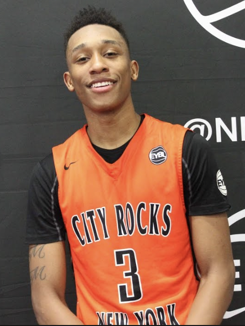 TheCityRocks's tweet photo. St. Bonaventure Senior Guard Mika Adams-Woods finished with 16 points, 4 rebounds, 4 assists, and 2 steals in the win over VCU last night

#CRFam 🟠 https://t.co/vtcnM7fnn8