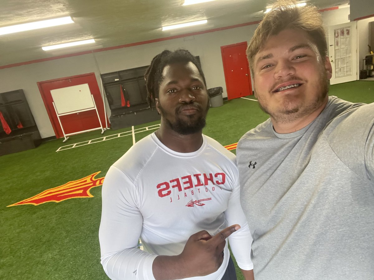 CooperLovingood's tweet photo. Thank you Shemar Collier for preparing me  for the BlueGrey-All American Bowl. Thank you for pushing me to the limit and making me better. If you need a trainer contact him @shemar6em all sports all positions!!! #CPOD https://t.co/S5CZE0PyeG