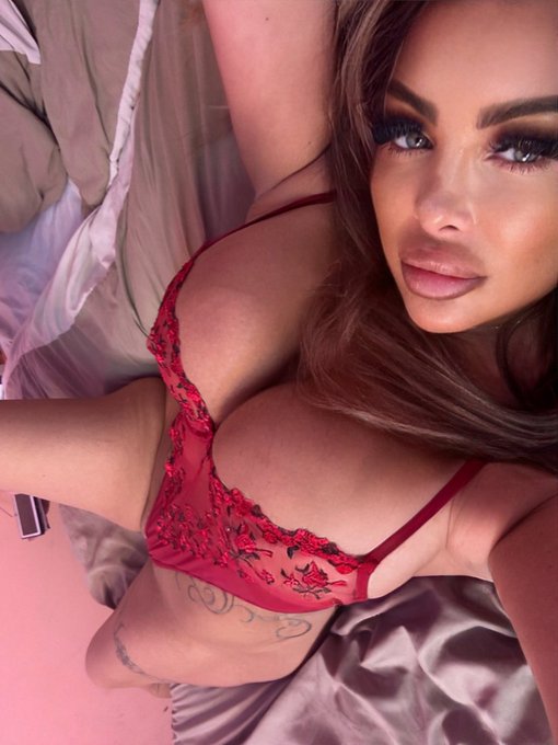 Live on @BabestationCams  ➡️ https://t.co/s5uddOlruC https://t.co/AdhoIWReCJ<a class="tags" href="/tag/babestationcams">@babestationcams</a>