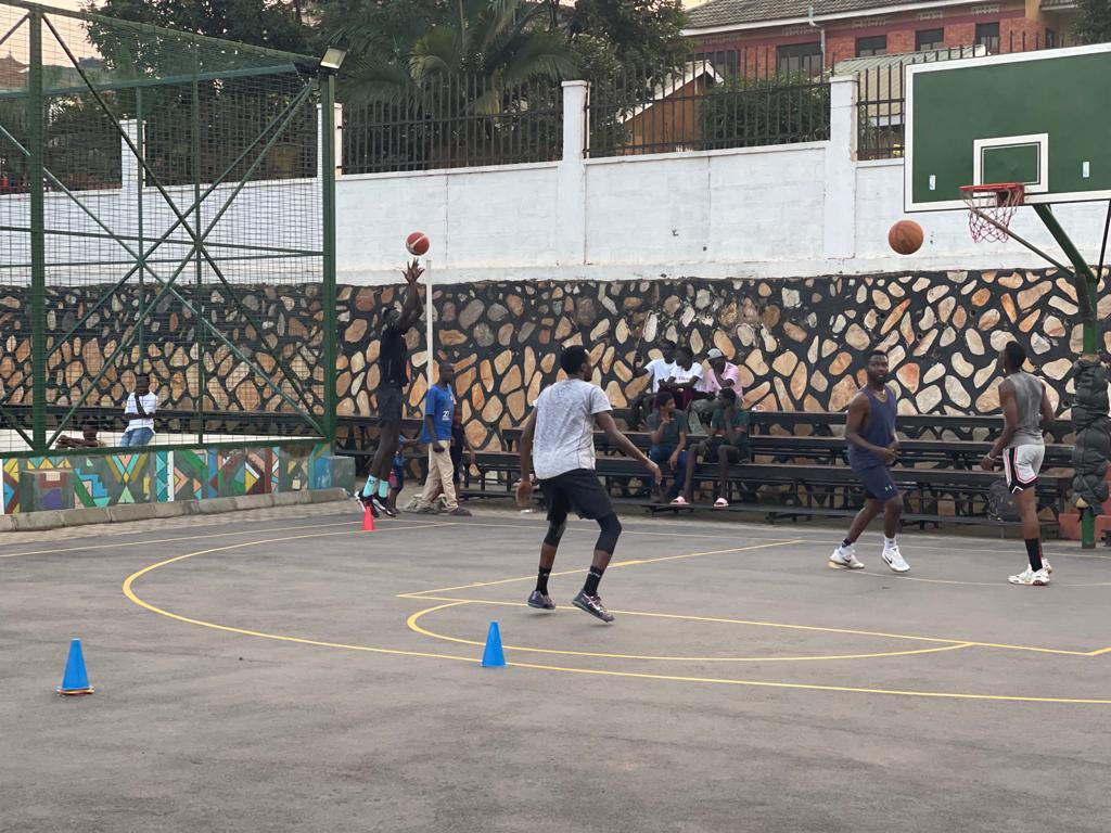 Namblazers's tweet photo. Back to work.
📍 Abja Parks
#TrustTheBlazers #SamangaIct&energy || #Motorolasolutions || #RadioTrans || #AbjaEstates || #Abjaparks https://t.co/4dXeTHG93u