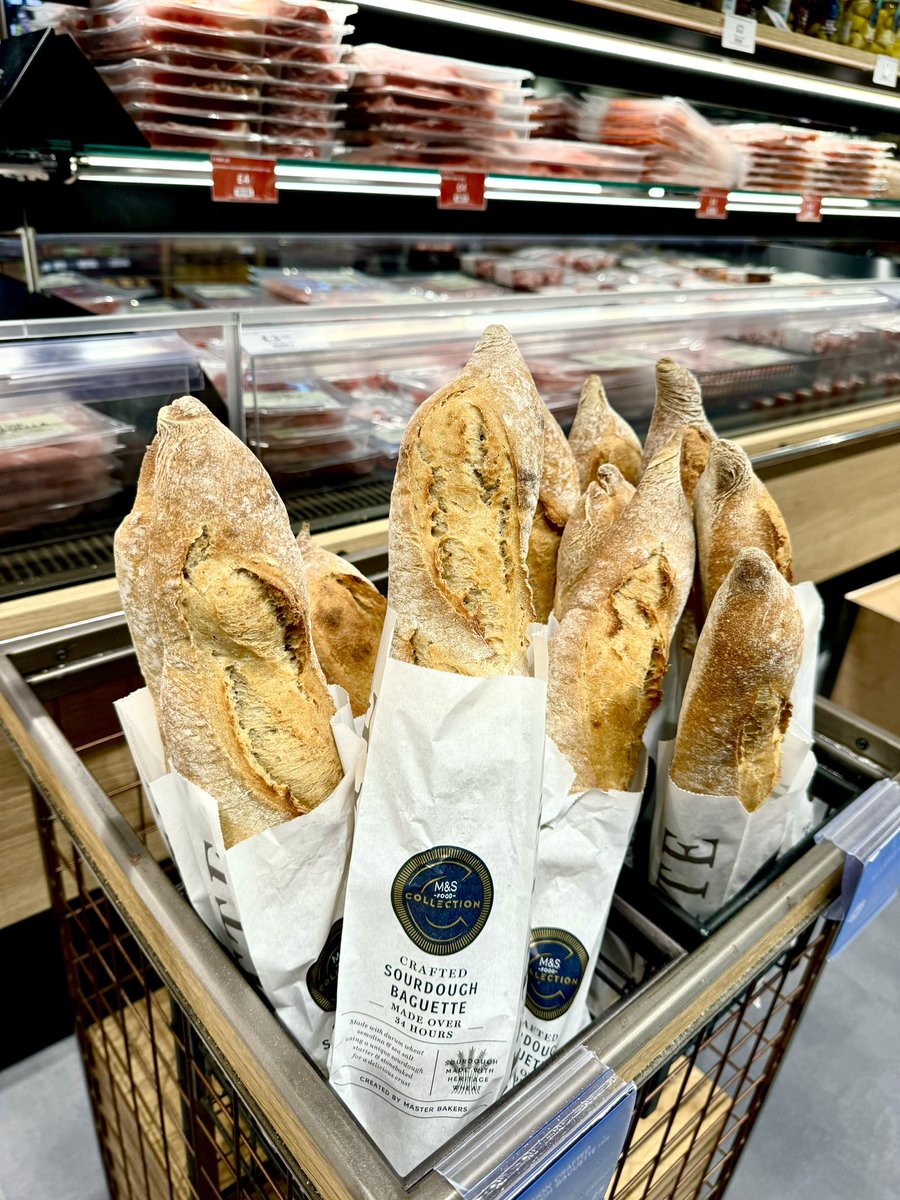 NeilRetail's tweet photo. M&amp;S’s success is so well deserved. A food hall packed with thoughtful innovation and incredibly tasty food. I’d give my eyeteeth to have a grocery store as good as this in the US! World class retail. #MandS https://t.co/pQbbwYGcaT