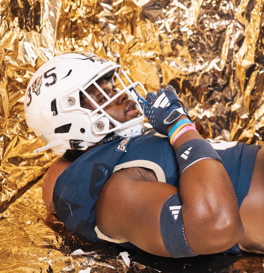 2024 (<a href="/GoConqsFB/">Dodge City Football</a>) JUCO LB <a href="/NunooDwight/">Dwight Nunoo</a> commits To FIU <a href="/FIUFootball/">FIU Football</a>