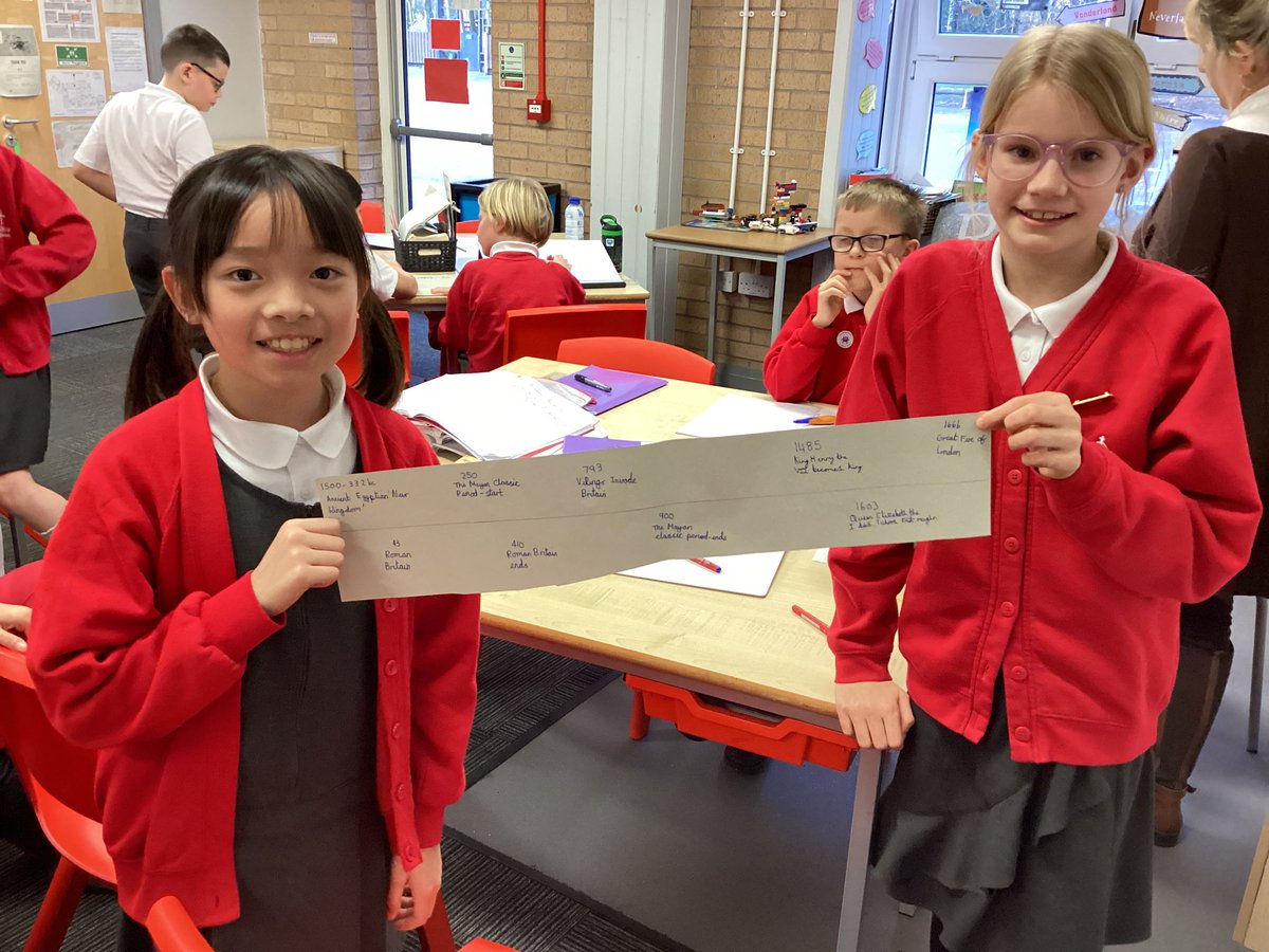 StPhilipsY5A's tweet photo. Year 5 were transported to the Tudor era to start our new history topic today! To begin, they plotted different events through history chronologically on a timeline, including historical events relating to the Tudors such as the War of the Roses #teamstphilips @StPhilipCEAP https://t.co/y1jHRk5W9t