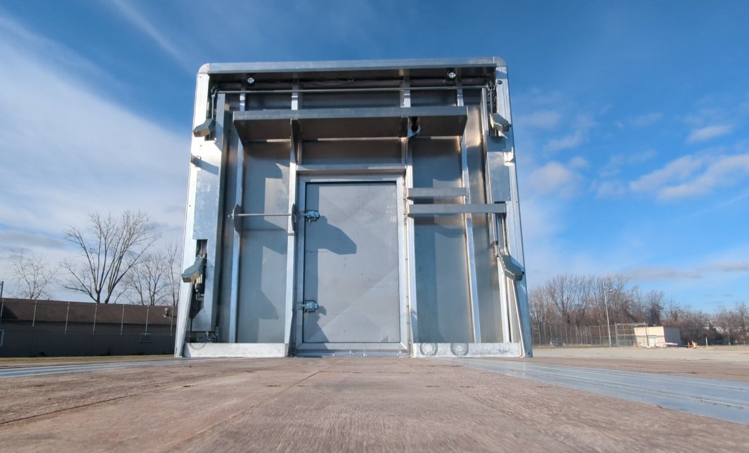 tarpstop's tweet photo. The new year is finally here!  Find out how to save money on your next Fastrak for you or your fleet. With a modular design, save time and improve safety. #Fastrak #Tarpstop #RTS #FLS #Trucking #OwnerOperator #LoadCoverage https://t.co/wvqSFV1G26