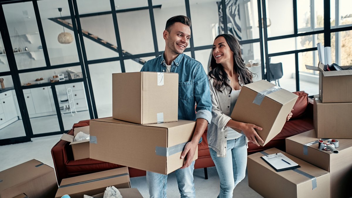 EZStorage_Co's tweet image. Running out of room for belongings in your apartment or office? Say hello to  harmony and goodbye to clutter with EZ Storage! Rent a storage unit with your roommates or business associates today. bit.ly/3PZrTFl #EZStorage #DetroitStorage  #SharedLivingSpace