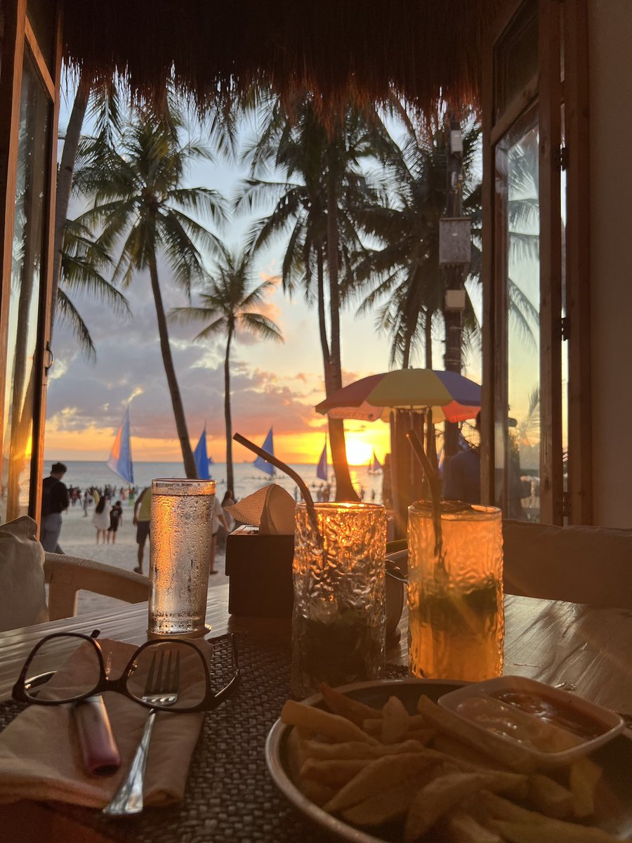 gm fam 🌴