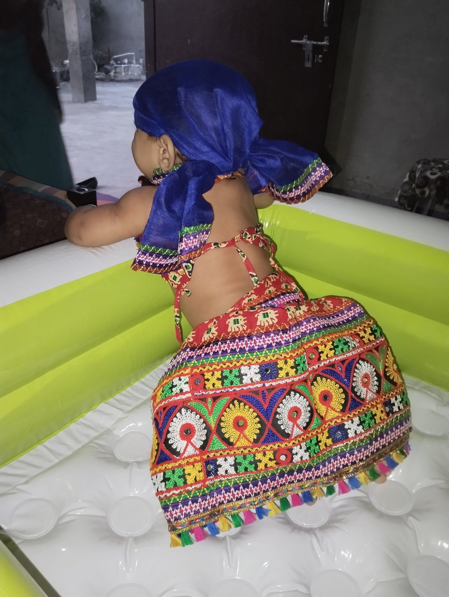 MannuCool4's tweet image. My #Little #babygirl #Qween in जोधपुरी #पोशाक 
#BreakingNews #INDvsSA #INDvSA #SAvIND #RohitSharma #evening #Bitcoin #BigBoss17