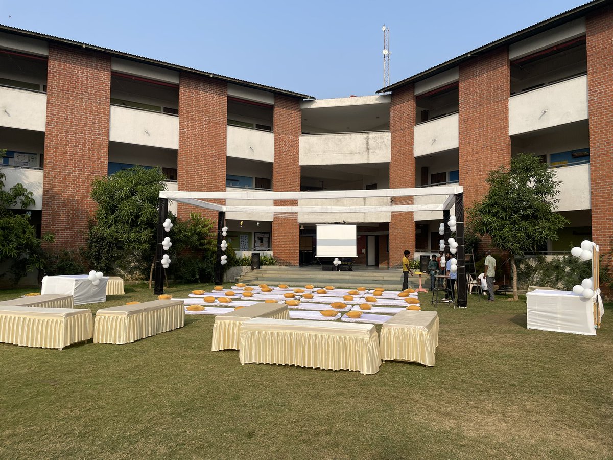 KavishSarawgi's tweet photo. Countdown to #Killol 2024 at @AmritVidTweets 8 days to go!
Looking forward to experience JET in full action -
Joy in Spirit
Excellence in Action
Together in Success… https://t.co/ZxZ7fnRmfD