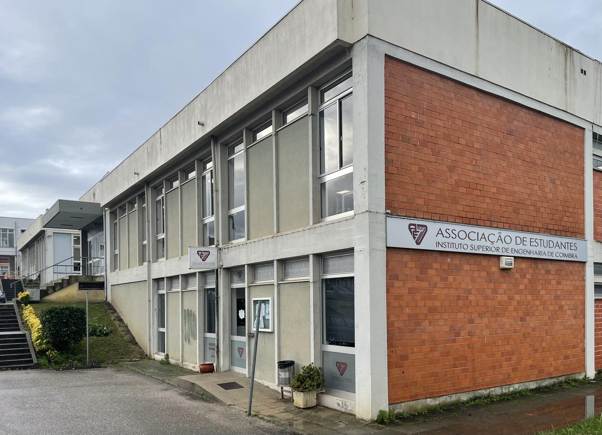 Realiza-se amanhã, dia 05 de janeiro de 2024, pelas 19h00, no Auditório Principal do ISEC, a Tomada de Posse dos Corpos Sociais da Associação de Estudantes do ISEC.