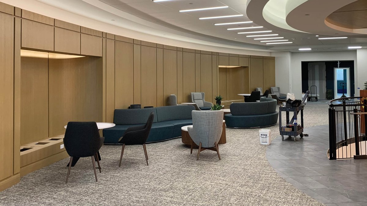 davishre's tweet photo. A sneak peek at the gorgeous interiors at Lakeville Specialty Center that will be open very soon! @AllinaHealth and @MNGIhealth are almost ready for patients in their surgery centers!
#DavisDifference #commercialrealestate https://t.co/eWJgp1s0p6