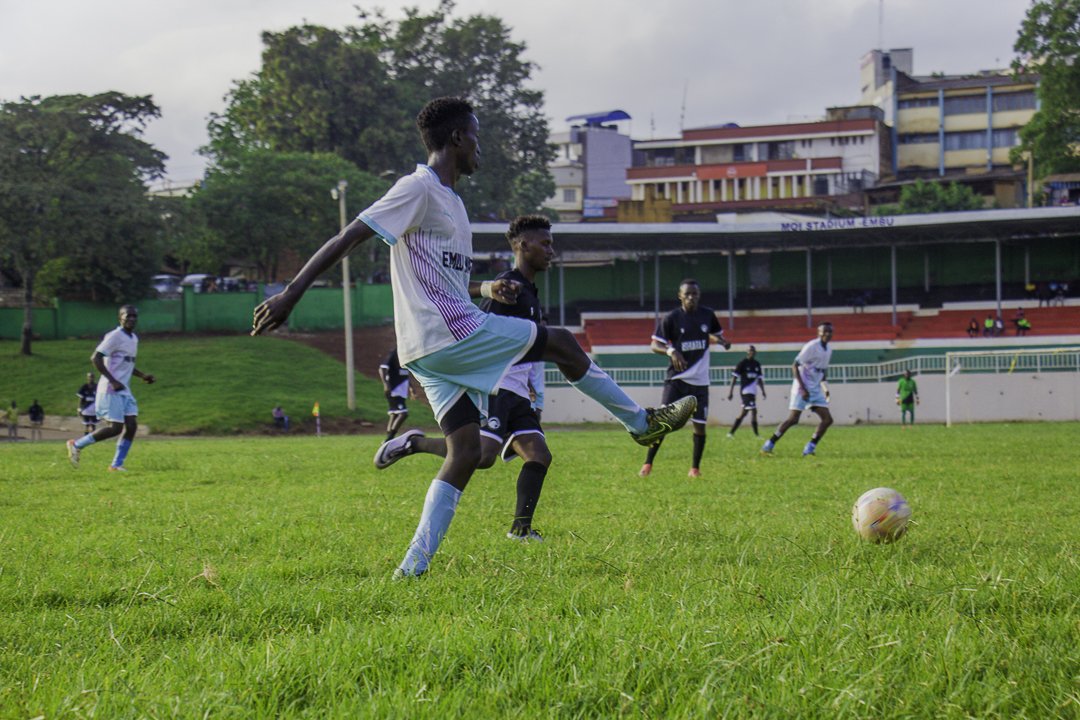 Football ⚽️ 
#Actionphotography 
#PhotoGuru_Ke