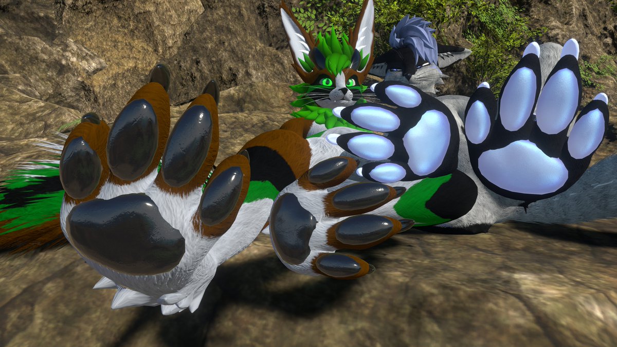 NeonTheYote tweet media