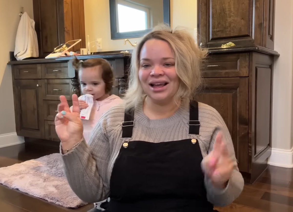 TonkaPaytass's tweet photo. In #trishapaytas new video, she just casually lets #malibubarbie walk around eating adult toothpaste for 17 minutes. Does she not realize fluoride like that is not good for a toddler?  #neglectfulmother #vanillagorilla #justtrish https://t.co/5ElFDB01vg