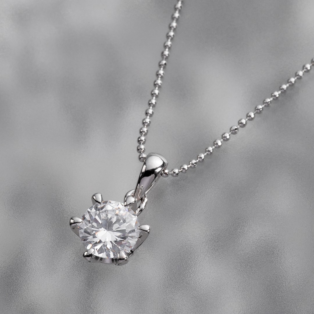 Discover how Icecap is changing the game in diamond trading. Our platform offers unparalleled access to investment-grade diamonds, making luxury investment more accessible than ever.