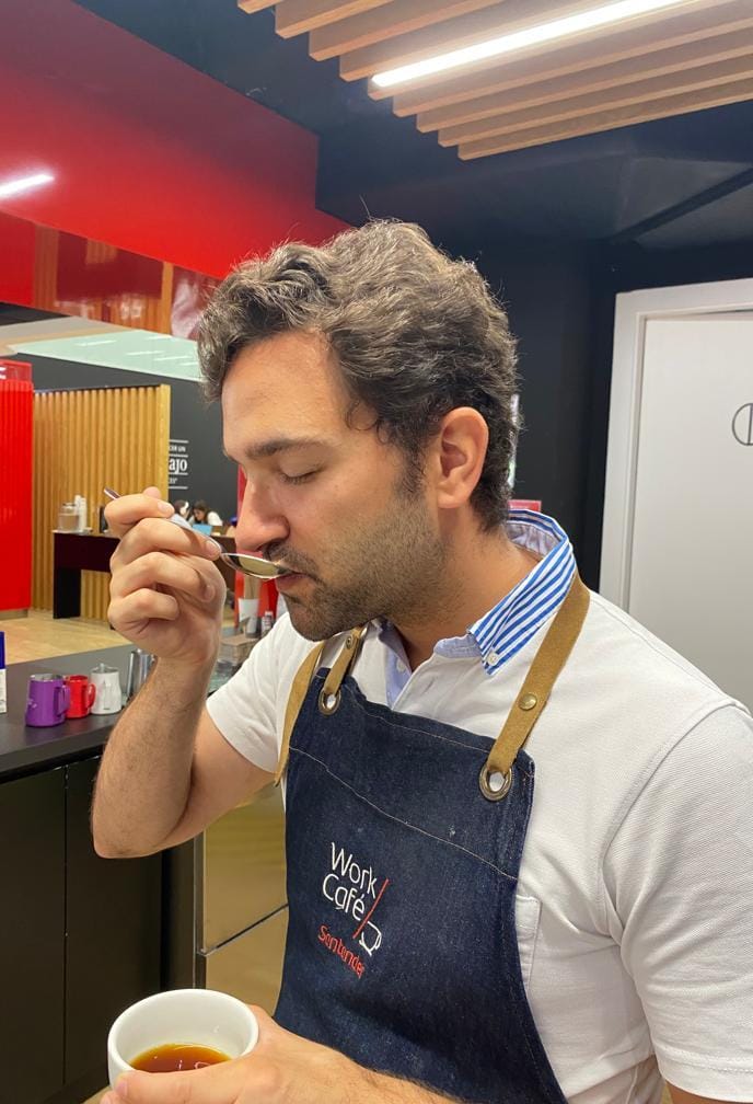 neumologofelixmartinsantos.com/efecto-nefropr…
Reducción del riesgo de insuficiencia renal crónica asociado al consumo regular de #café, revelado por estudios observacionales prospectivos, metaanálisis, y de aleatorización mendeliana. Veámoslos.