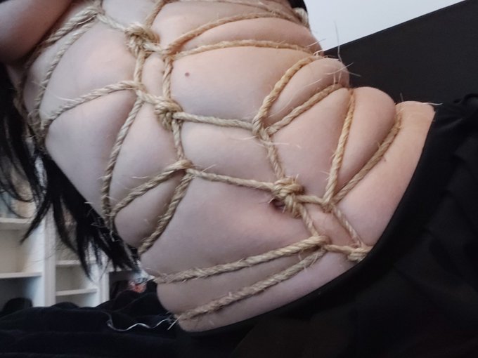 🎀🎀 https://t.co/dgJDm7dL1r