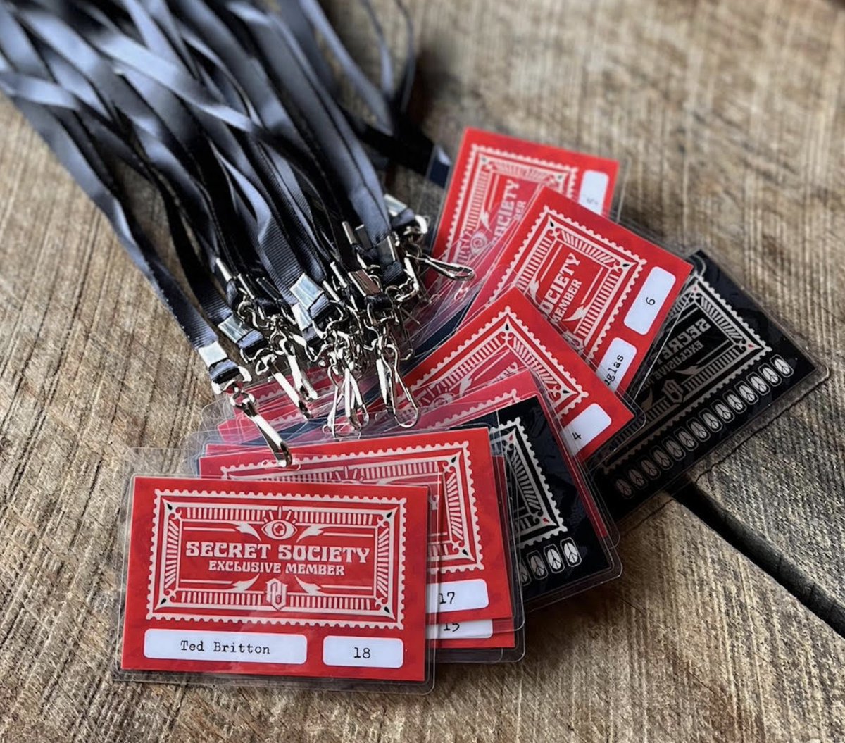 Unlock hidden benefits! Our secret society awaits, limited spots available. Lanyard pick-up at the brewery for those already members! 🎭🍺