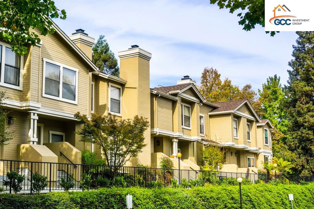 GCCIGUSA's tweet photo. If you're looking for funding for a fix and flip investment property, consult with our real estate experts!

Call Us: 1(888) 281-0088
Learn More: https://t.co/PkLNzhvEJv

#wesellproperties
#cashbuyers
#realestateinvesting https://t.co/UHjFptwFrV