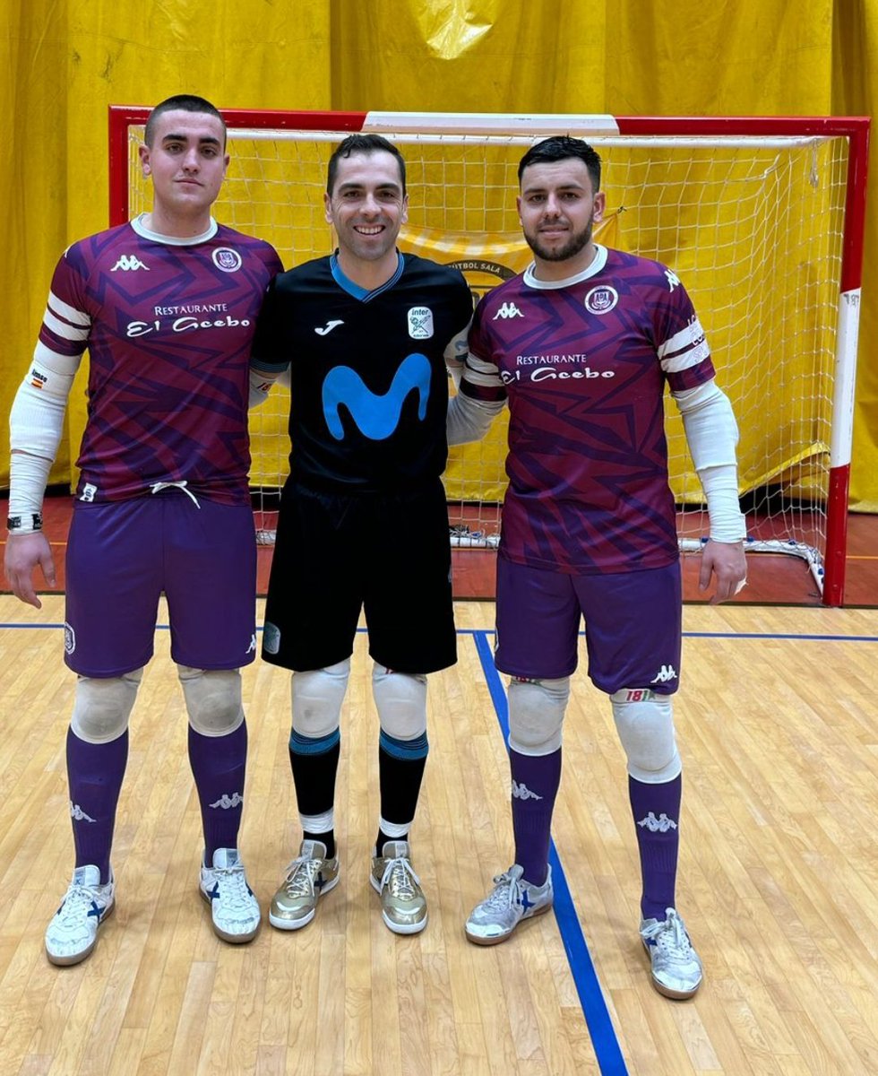 🔈El mejor Portero del Mundo <a href="/1jesusherrero/">Jesús Herrero Parrón</a> junto a nuestros grandes Porteros del <a href="/ADAlcorconFS/">AD Alcorcón FS 2024 / 2025</a> 
<a href="/josemi_00/">Jose Miguel</a> <a href="/Alonso1_1_/">Alonso mansan</a>  👏👏👏
⚽🙌🥅