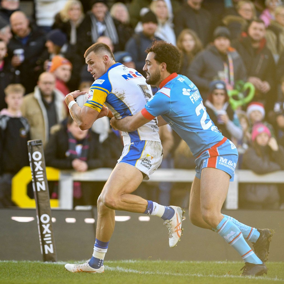 WTrinityRL's tweet photo. Catch more from the Boxing Day clash! πΈ Dive into extra snapshots of Trinity's battle against Leeds at Headingley. Relive the festive rugby spirit!
#TrinityVsRhinos #BoxingDayClash π΄βͺπ΅ https://t.co/fjhW9XRGCR