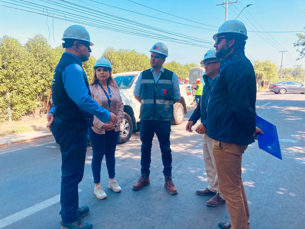 Hoy el subsecretario <a href="/feliperamos1980/">Luis Felipe Ramos</a> junto a la <a href="/DPPMaipo/">Delegación Presidencial Provincial de Maipo</a> <a href="/fkfreire/">Fabiola Freire</a>, <a href="/CGE_Energia/">CGE</a> y <a href="/SEC_cl/">Superintendencia de Electricidad y Combustibles</a> fiscalizaron los trabajos de limpieza de fajas de seguridad de líneas eléctricas y poda de árboles en el marco del Plan Verano.

Te invitamos a colaborar en esta tarea ⚡️